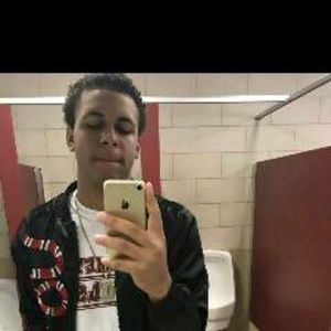 Meet your Posher, Jonathan